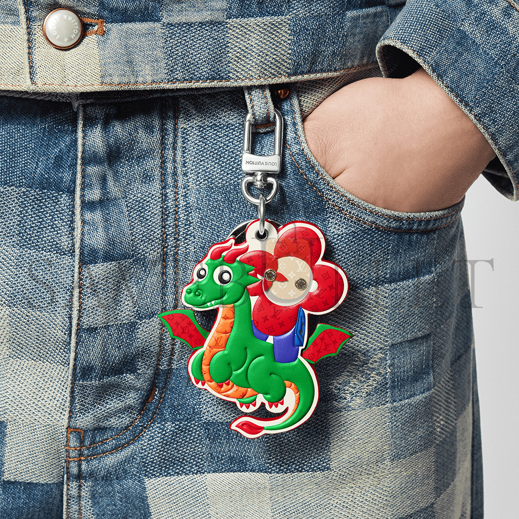 LOUIS VUITTON LV DRAGON VIVIENNE FIGURINE KEY HOLDER AND BAG CHARM M01466 LOUIS VUITTON LV DRAGON VIVIENNE FIGURINE KEY HOLDER AND BAG CHARM M01466